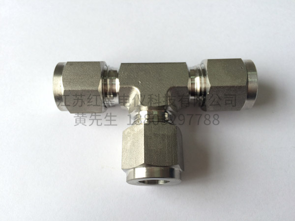 三通中間接（jiē）頭